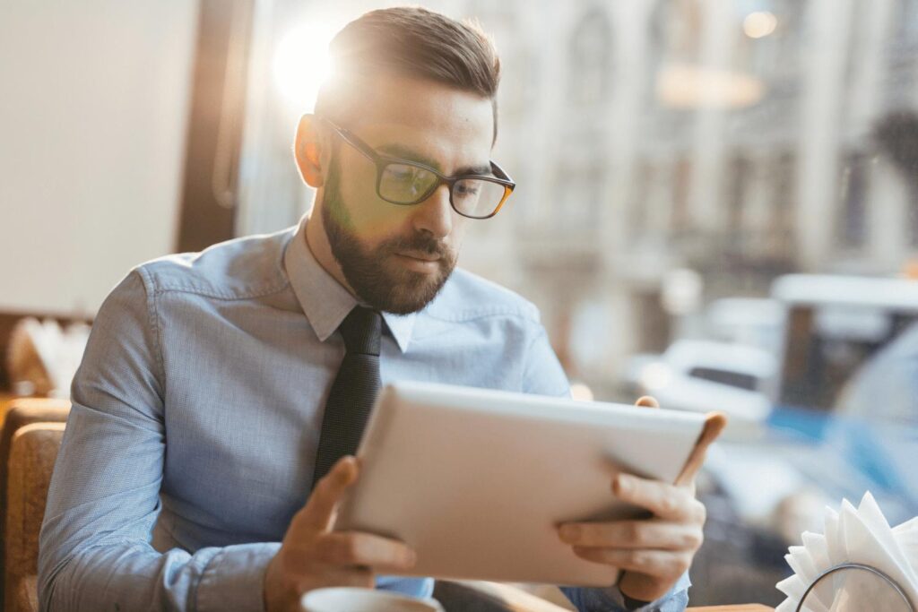 Cómo leer tu informe comercial y detectar datos incorrectos
