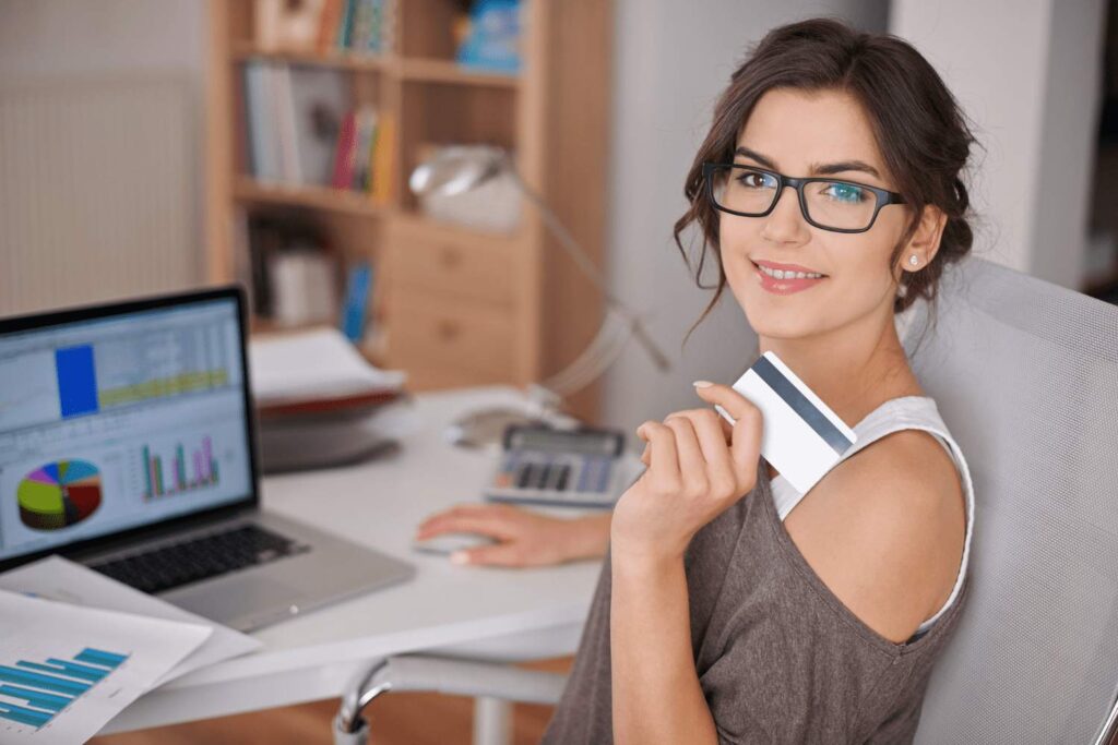 Cuánto tarda en mejorar tu perfil crediticio después de regularizar deudas
